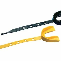 Wilson Youth Mouth Guard With Strap, Single Density, Ages 10 And Under, Black